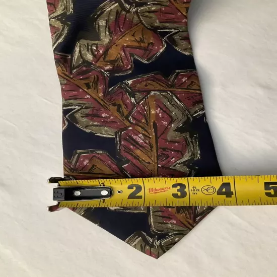 CHRISTIAN DIOR Men 100% Silk Woven In Italy Made In USA Neck Tie Vintage