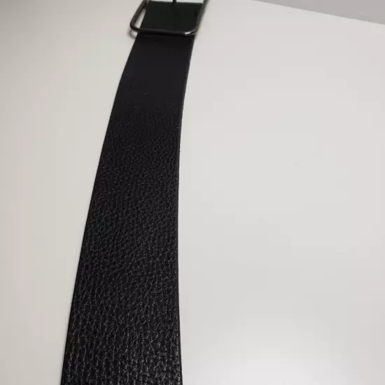 Banana Republic Belt Italian Leather Med. Made in Usa Contoured, Slight Curve