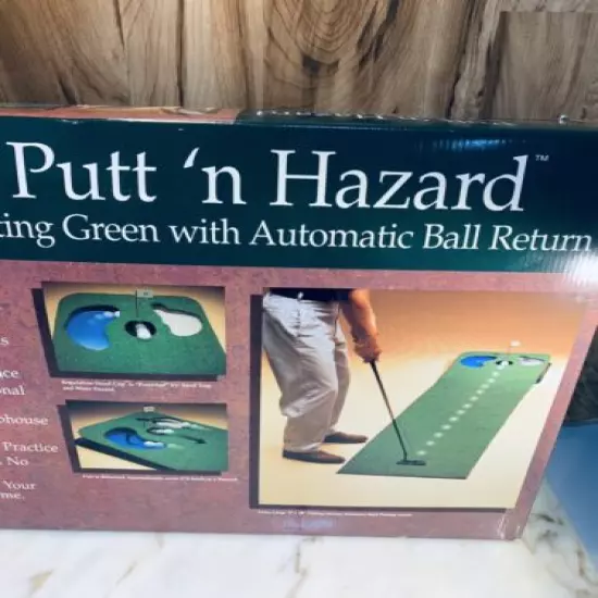 Vintage Club Champ Putt N Hazard Putting Green 