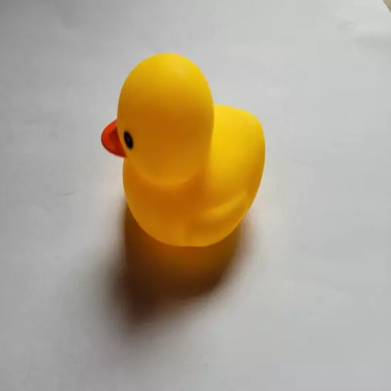 Yellow Rubber Small Duckies Floating Duck Bath Toys