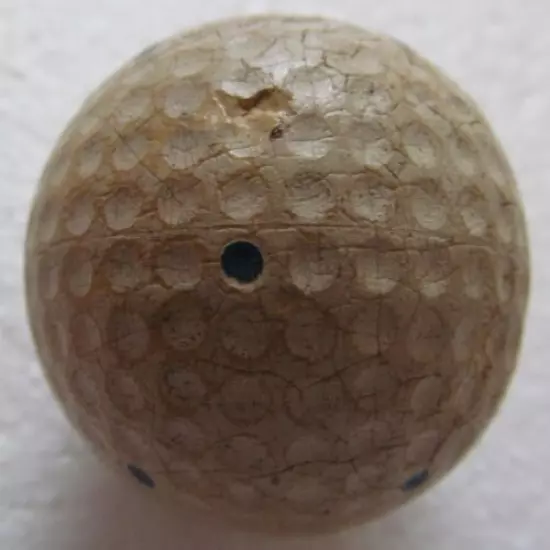 VINTAGE DIMPLE GOLF BALL-THE SPALDING KRO-FLITE WITH MULTI-MARKING