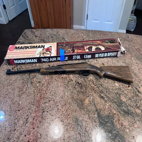 Vintage Marksman 740 bb gun 177 pellet air rifle 1977 in box