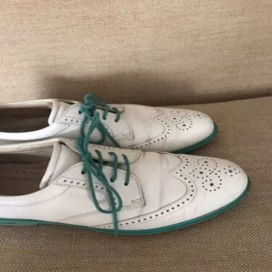 Ecco Womens Tour Hybrid Wing Tip Golf Shoes Size 9