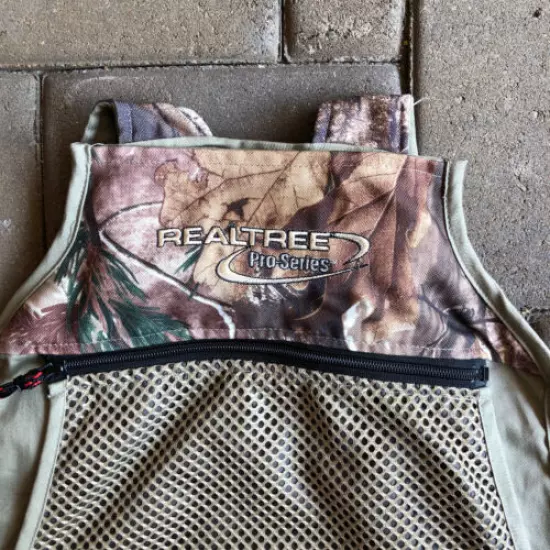 Whitewater Realtree Pro Series ap Camo Duck Turkey Hunting Gun Vest XL/XXL