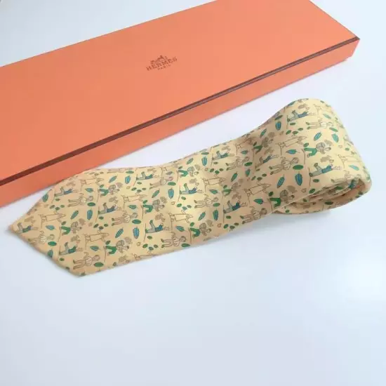 HERMES HALLOWEEN HARVEST FESTIVAL TIE YELLOW Rare used