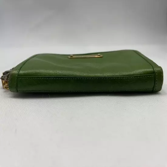 Juicy Couture Women’s Wristlet Wallet Faux Leather Zip Around Green Accents OBO