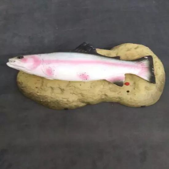 Travis The Singing Trout Animated Fish Wall Mount by Gemmy 1999 RARE