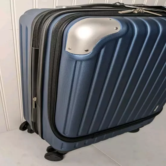 Level8 Grace Expandable Carry-On 20 Inch Blue Hardside Suitcase Spinner Luggage