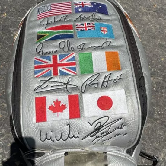 RARE Titleist World Flag Limited Edition Golf Bag #0396 of 2500 Silver