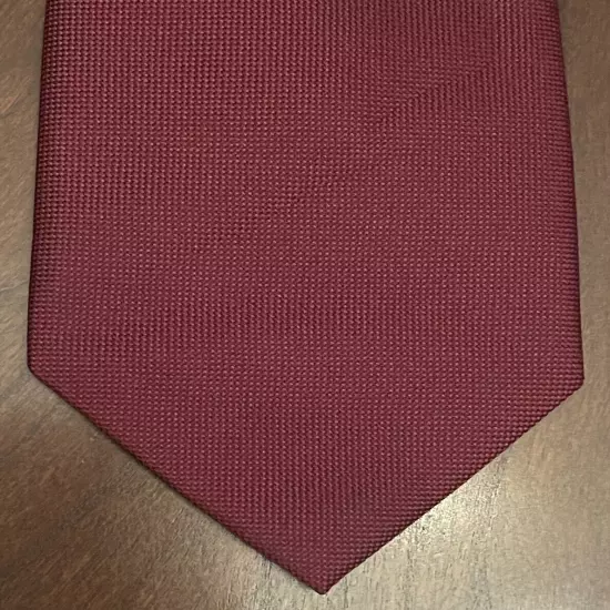 Club Room Burgundy 100% Silk Men’s Neck Tie Made In China