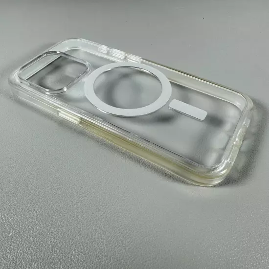 OTTERBOX Symmetry Series Clear + MagSafe Case for iPhone 15 PRO | Pre-Owned