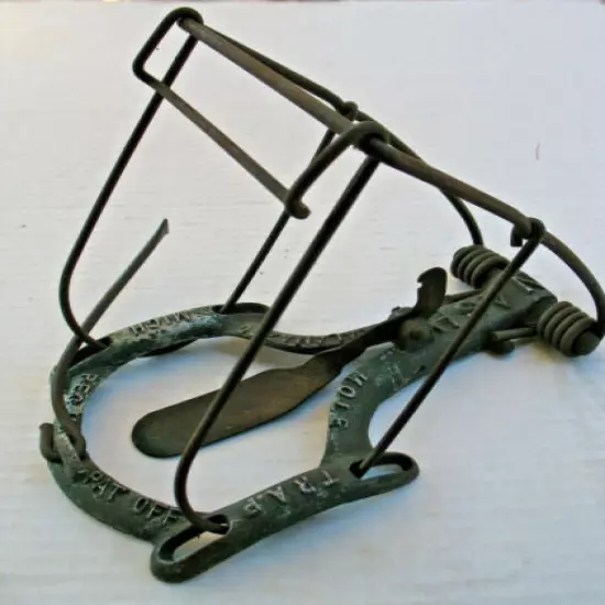 VINTAGE NASH MOLE TRAP - KALAMAZOO, MICHIGAN