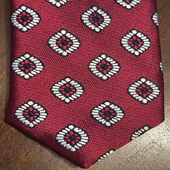 Jos. A. Bank Executive Collection Red Blue 100% Silk Mens Neck Tie Made In China