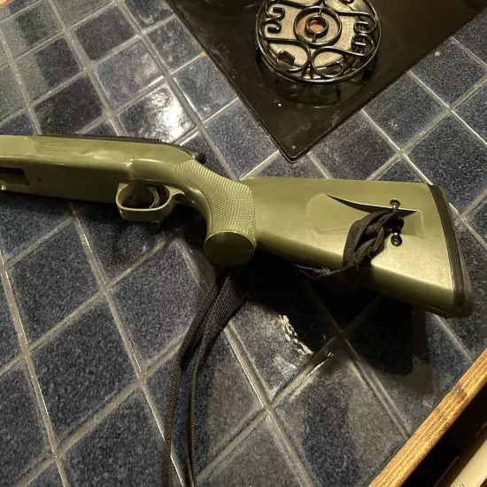 Vintage Green BB Gun - Cal. 6mm