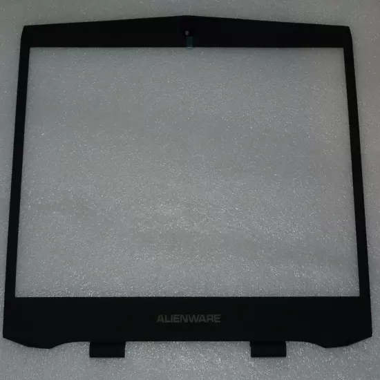 NEW GENUINE DELL ALIENWARE 17 R1 FRONT BEZEL TRIM W/ CAMERA PORT 2CH5J 02CH5J