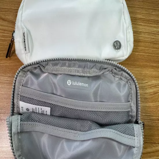 LOT x2 Lululemon Belt Bag 2 Colors Everywhere 1L NEW US Fast Shipping Fannypack