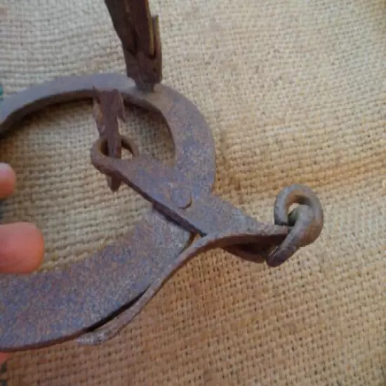 ANTIQUE 19TH CENTURY WROUGHT IRON ANIMAL TRAP BLACKSMITH HAND FORGED