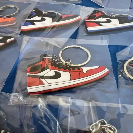 JORDAN NIKE SHOES KEYCHAINS 2D Lot Of 50