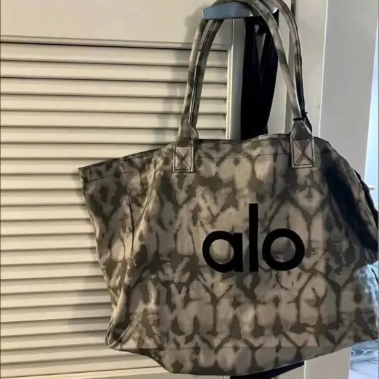 ALO | NWT YOGA Gray Tie Dye Large Canvas Tote Bag Gym Travel Carry-on