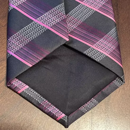 Apt. 9 Pink Black 100% Polyester Men’s Neck Tie Made In China