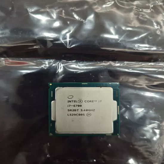 Intel Core i7-6700 3.40GHz Processor CPU(SR2BT)