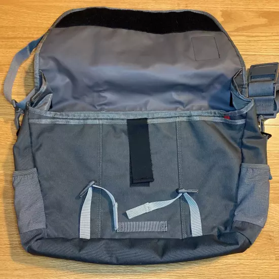 PRE OWNED TIMBUK2 MESSENGER BAG - GRAY W/ ORANGE ACCENTE AND JAGERMEISTER PATCH