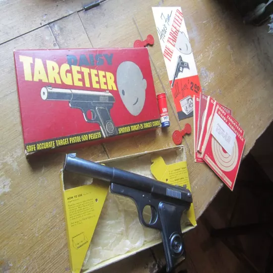 Antique 1930s Daisy 118 Targeteer BB Gun Pistol, Original Box, Targets, And BBs