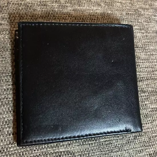 Tommy Hilfiger Mens Black Leather Card Holder Money ID Credit Slim Wallet Signed