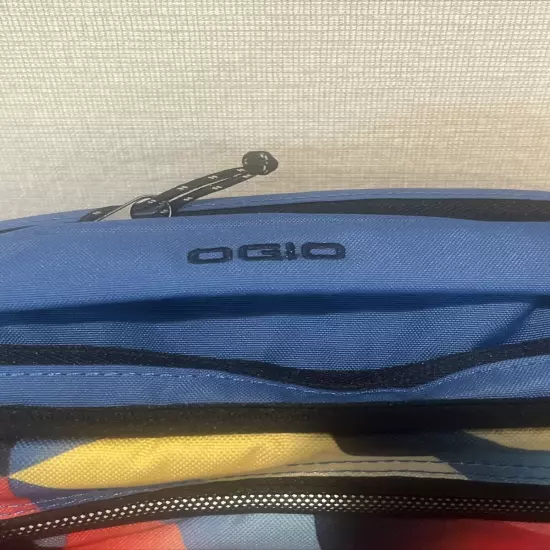 Ogio Alpha 25 AU Site Multicolor