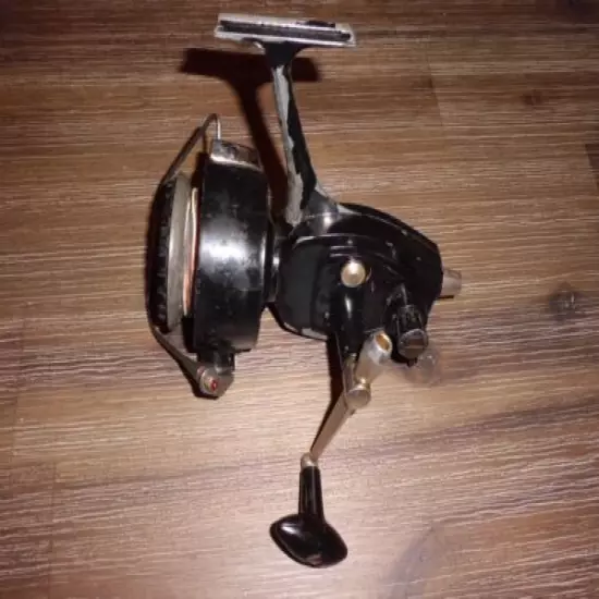 Vintage Mastereel Salt Water Spinning Reel made in USA