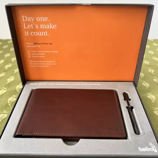 Bellroy RFID Premium Leather Travel Wallet w/Pen Cocoa Brown New Open Package