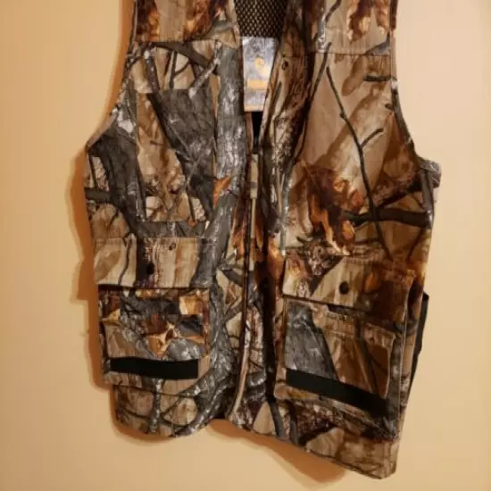 Outfitters Ridge Camouflage Vest Size XLarge