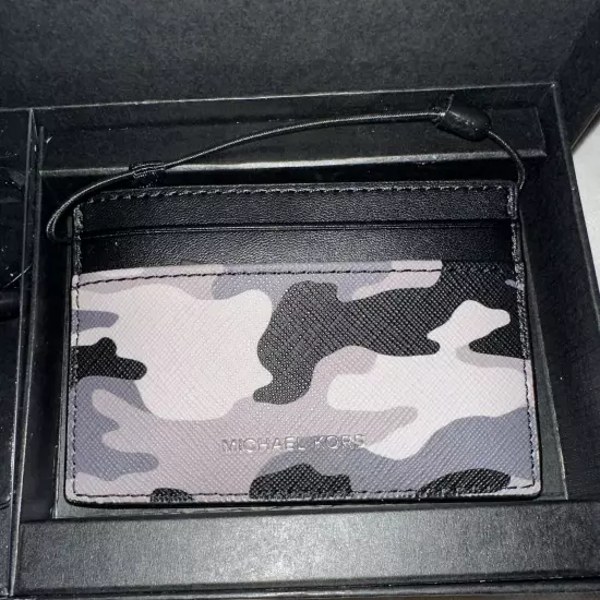 MK MICHAEL KORS Card Wallet + Key Chain Logo Camouflage credit Card Holder/New