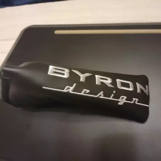 Byron Design Headcover - Black snapfit