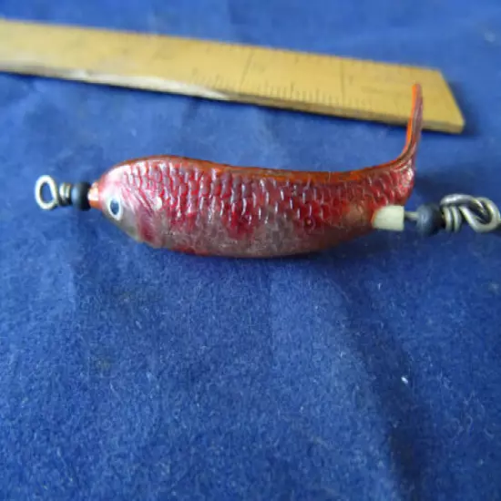 A SCARCE VINTAGE UNNAMED ALLCOCK'S CELLULOID TIT-BIT FISHING LURE