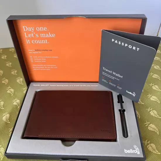 Bellroy RFID Premium Leather Travel Wallet w/Pen Cocoa Brown New Open Package