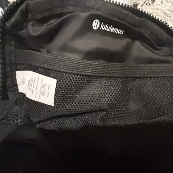 BRAND NEW Lululemon Everywhere Belt Bag Black - 1L W/wordmark on strap