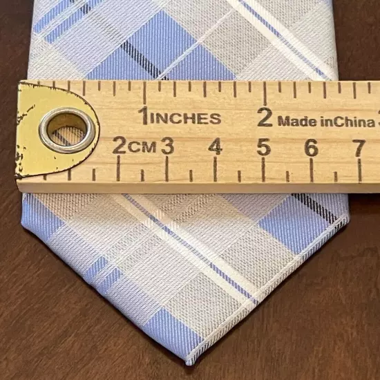 Apt. 9 Blue Gray Hand Made 91% Polyester 9% Silk Men’s Neck Tie Made In China