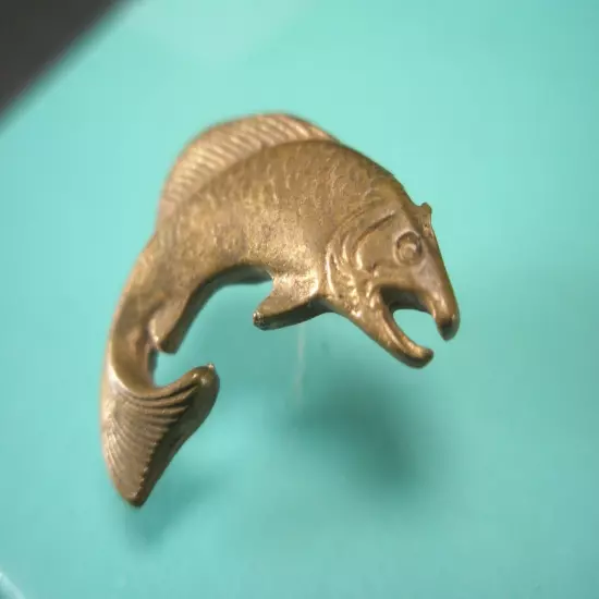 Chinook Sockeye Coho Salmon Fish Vintage Tie Tack Lapel Pin muskie trout animal