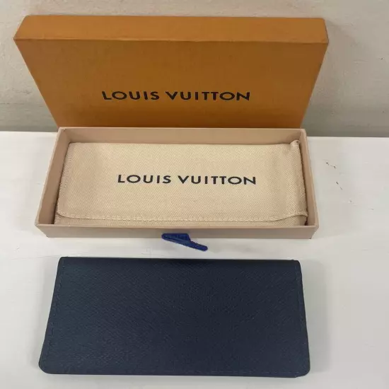 LOUIS VUITTON Taiga Organizer de Poche Card Navy Pouch Case M30537 Used