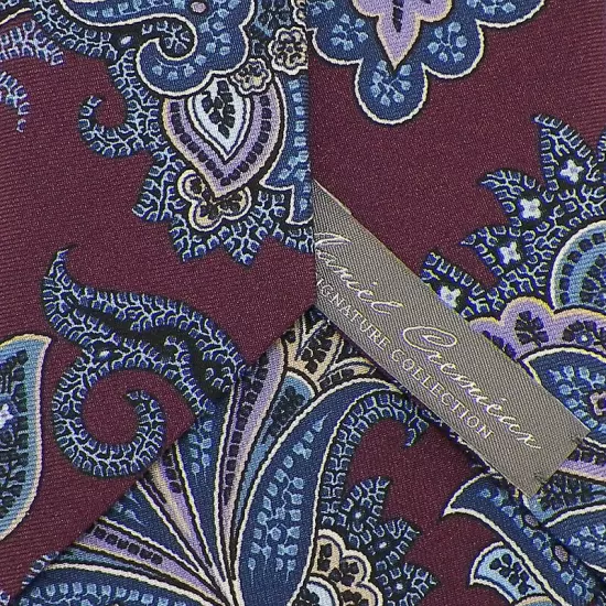 DANIEL CREMIEUX SIGNATURE Mens Plum Blue PAISLEY Silk 7-FOLD Tie Italy NWT