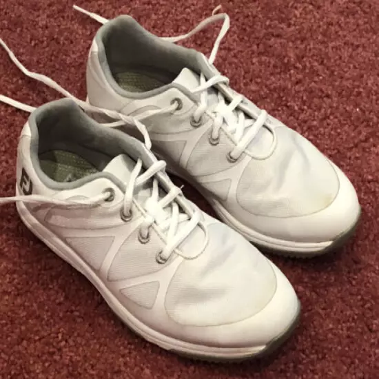 Womens Footjoy FJ Leisure Sz 7 Golf Shoes White W/Silver Logo 92912. Very Nice!