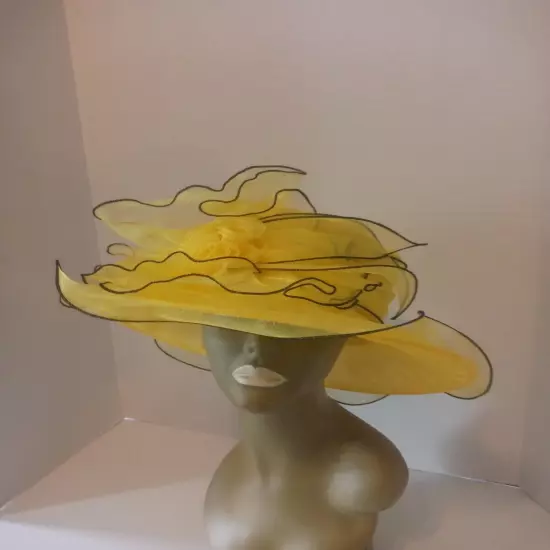 Tuscany Women's yellow Hat With Wide Brim - One Size