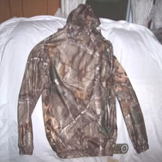 Boys 2X Rain Coat Non Insulated Rain Jacket Realtree Camo Jacket Water Proof 