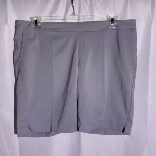 NWT Nike Dri-Fit Women’s Size Small Golf Shorts Gray AJ5663-012 MSRP $75