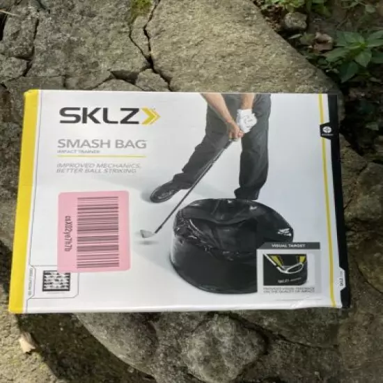 New in Box SKLZ Smash Bag Golf Impact Trainer - Black