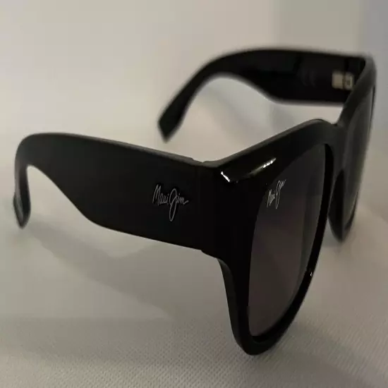 Authentic Maui Jim KAHOMA Sunglasses Black Frames MJ-285-02 Italy 53/21/139