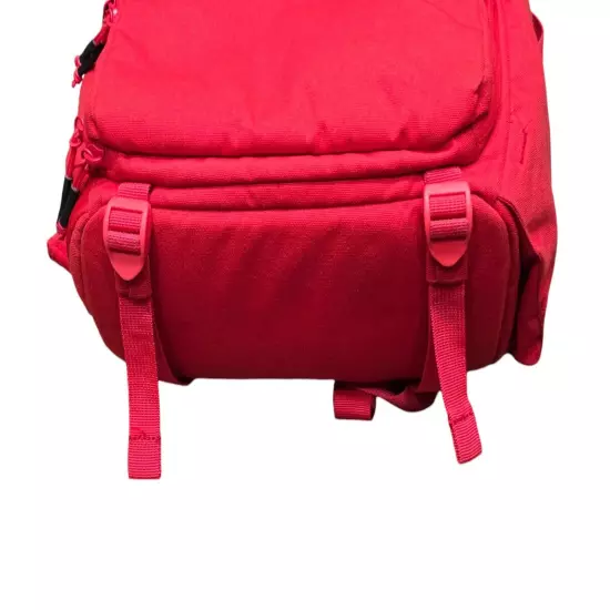 BREVITE The Jumper Compact Camera Backpacks for 18L Misty Red