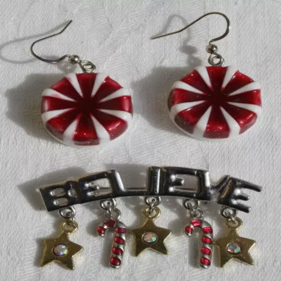 vtg Earrings Christmas Peppermint Candy pierced white red hook Drop Dangle