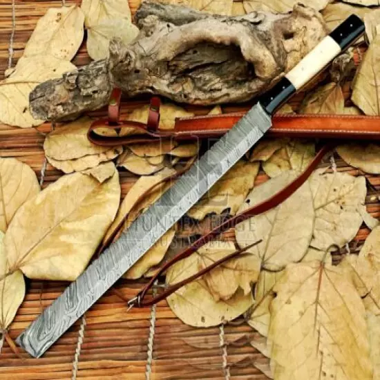 HUNTEX Handmade Damascus Blade,Camel Bone,70 cm Long Full-Tang Tanto Short Sword